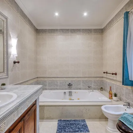 Stunning 2br With Pool Villa