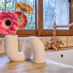 Stunning 2br With Pool * L-Imgarr