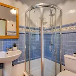 Stunning 2br With Pool *