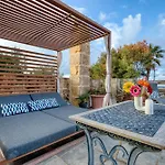 Villa Stunning 2br With Pool L-Imgarr