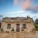 Villa Stunning 2br With Pool