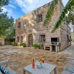 Stunning 2br With Pool Villa *