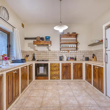 Βίλα Stunning 2br With Pool *