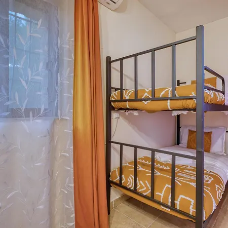 Villa Stunning 2br With Pool *