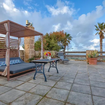 Villa Stunning 2br With Pool