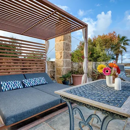 Villa Stunning 2br With Pool L-Imgarr