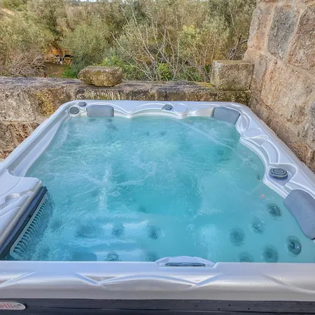 Stunning 2br With Pool Villa