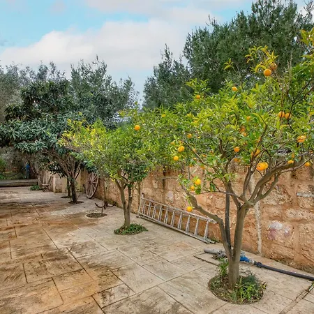 Villa Stunning 2br With Pool L-Imgarr