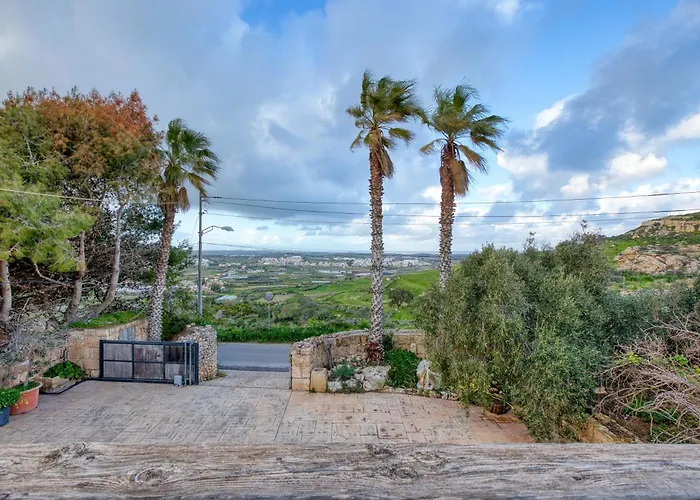 Stunning 2br With Pool Βίλα *