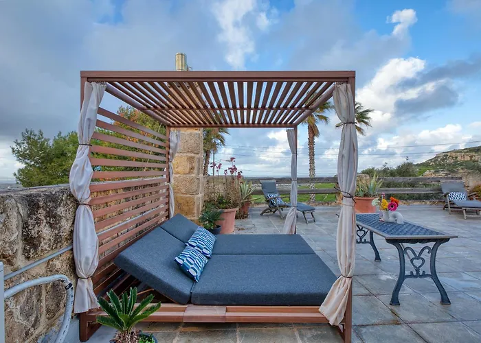 Βίλα Stunning 2br With Pool